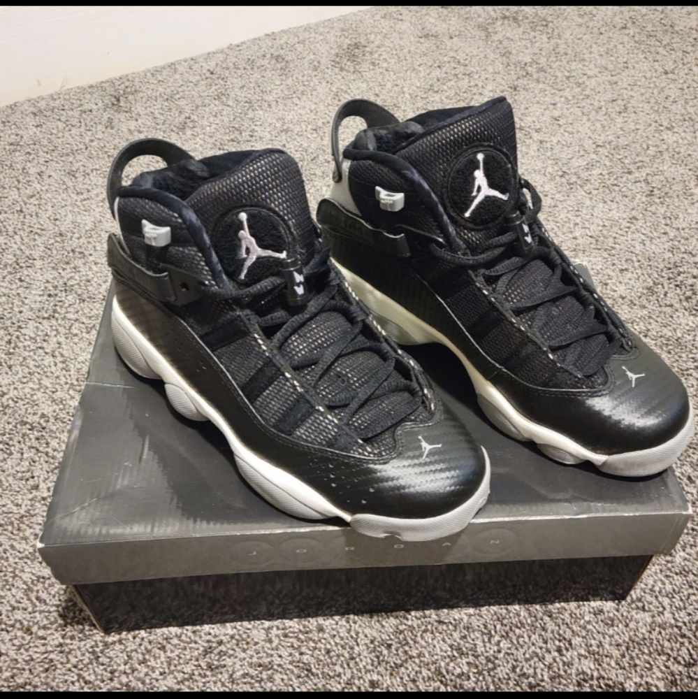 Jordan 6 Ring: Carbon Fiber